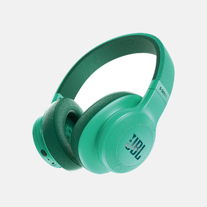 Обзор бюджетных наушников JBL Tune Обзор бюджетных наушников JBL Tune